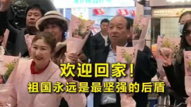 亚洲穿丝袜摆弄女尸av